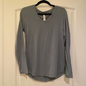 Athleta Blue Long Sleeve Shirt